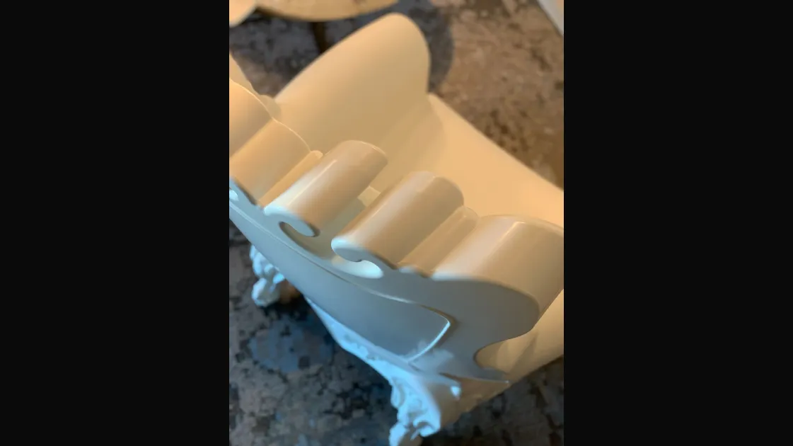 Slide Queen of Love armchair