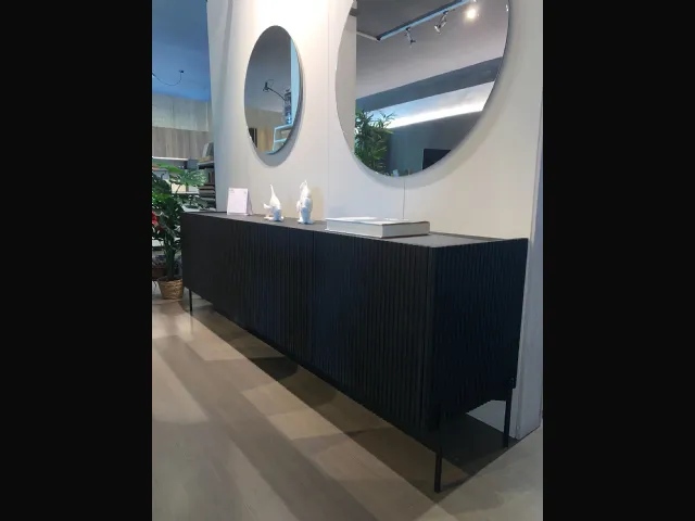 Sideboard Devina Nais model Zero.22.