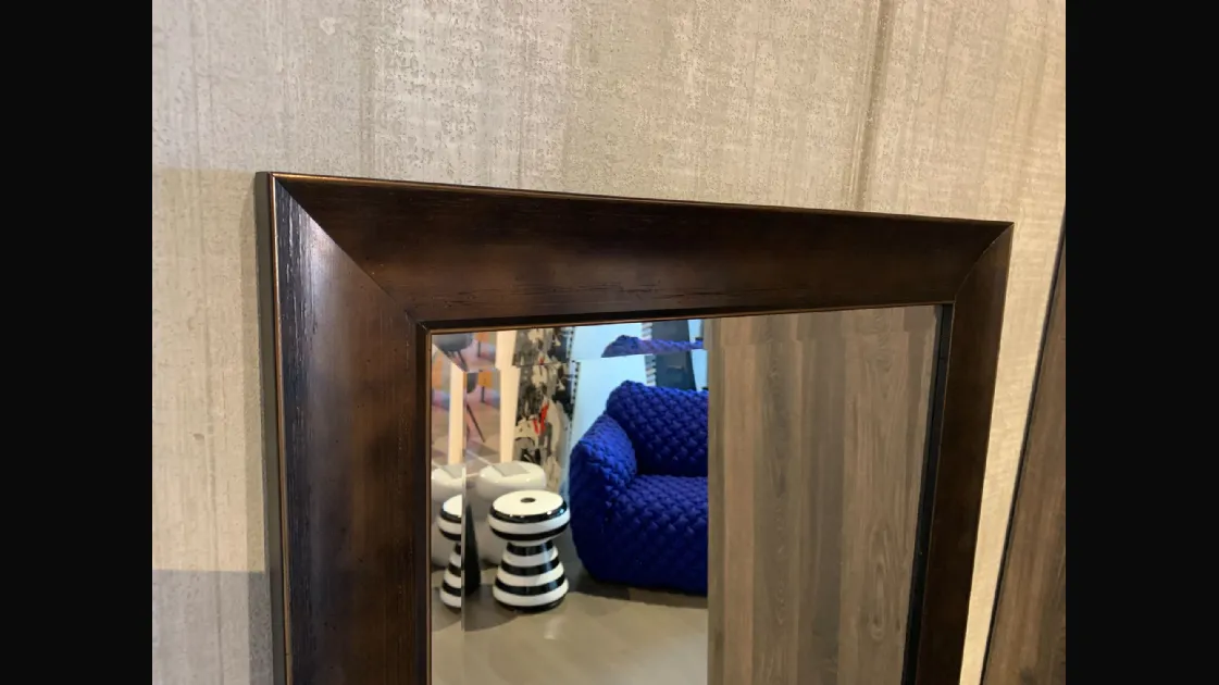 Handcrafted mirror with bronze effect wooden frame