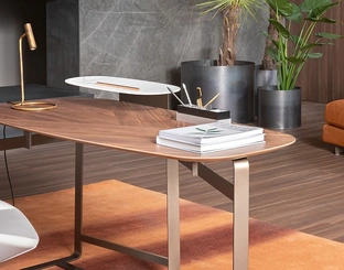 Design writing desk Gauss by Bonaldo