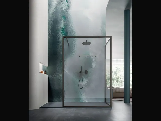 Shower Box Bold 01 by Ceras