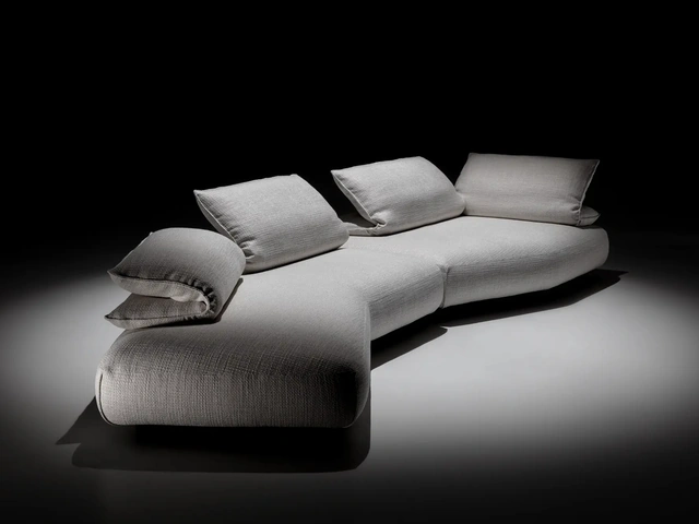 Plane linear sofa by Twils