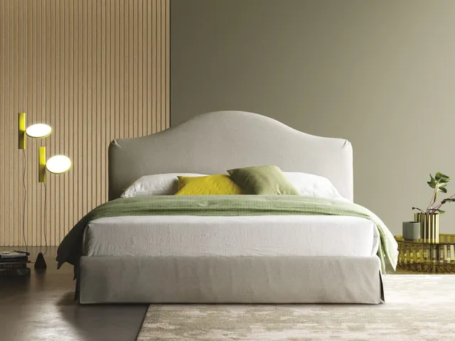Dalia bed with shaped headboard and storage box by Biba Salotti.
