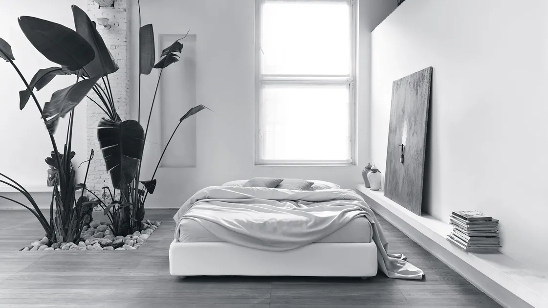 Fabric Sommier bed by Noctis
