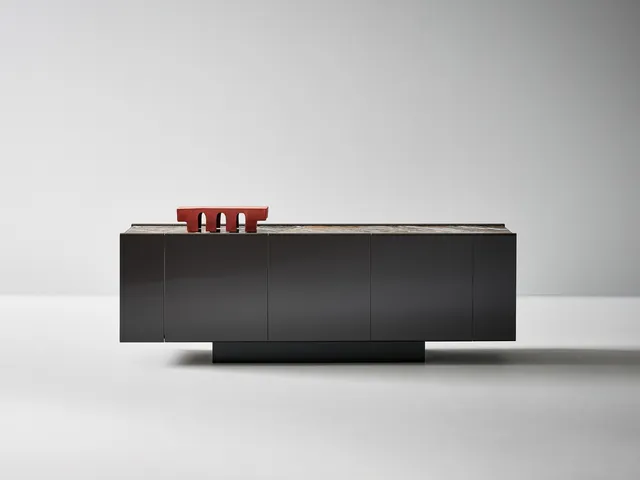 Bonaldo lacquered wooden sideboard