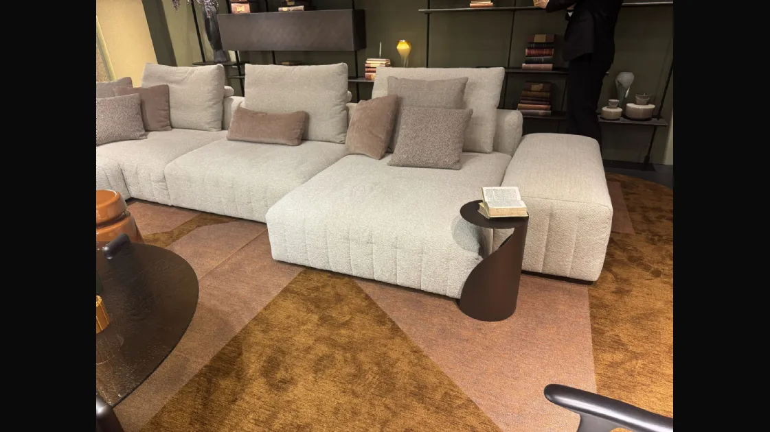 CATTELAN STAND