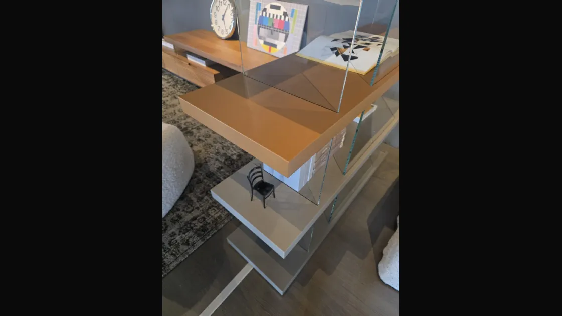 Lago's Air bookcase measuring 131.2