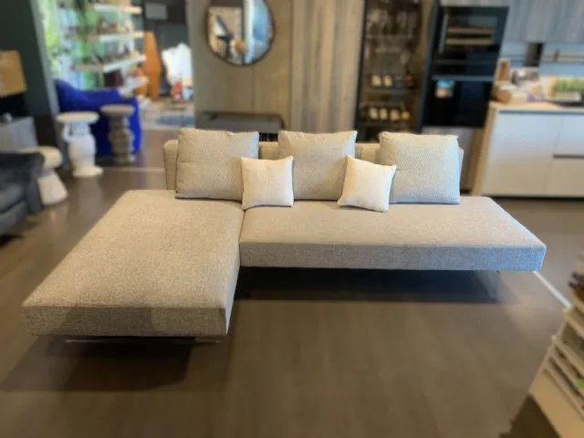 Air Sofa by Lago