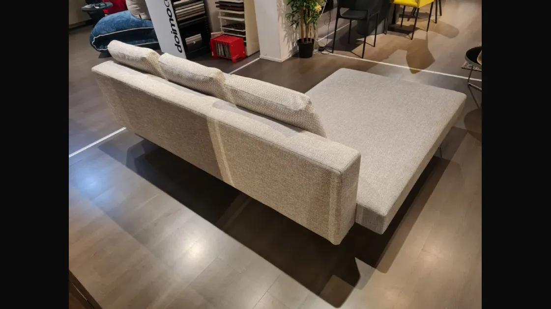 Lago Air sofa model