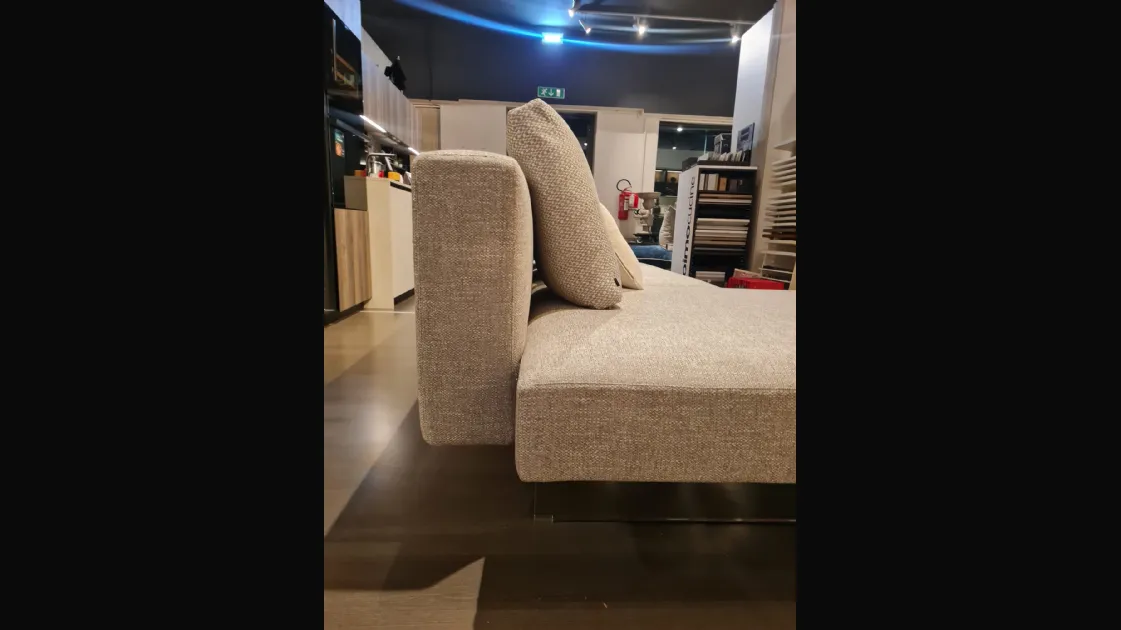 Lago Air sofa model