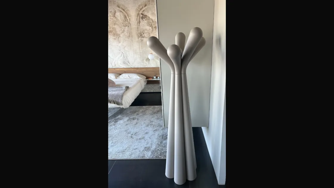 Bonaldo Anemone coat hanger model.
