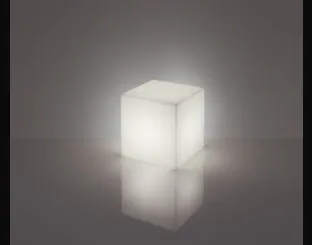Cubo 50 led by Slide