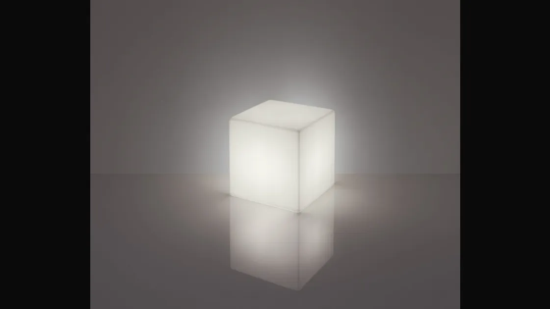 Cubo 50 led by Slide