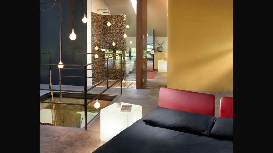 Cubo 50 led by Slide