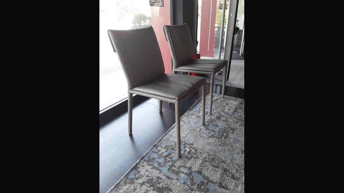 Isabel Cattelan chair