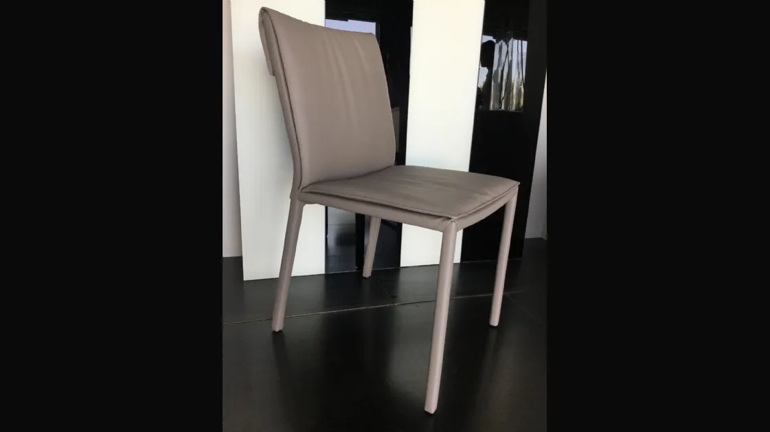 Isabel Cattelan chair