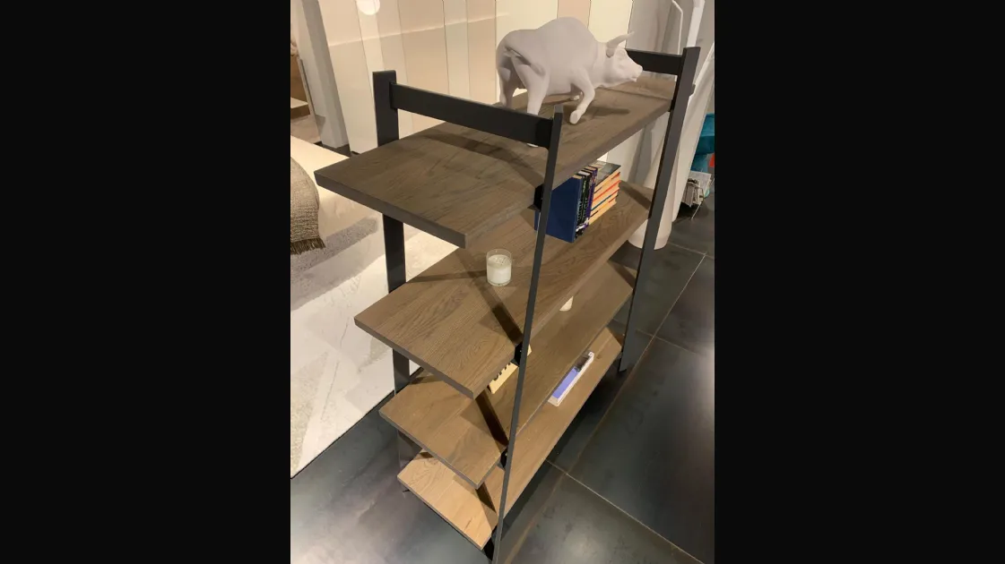 Low step bookcase Devina Nais