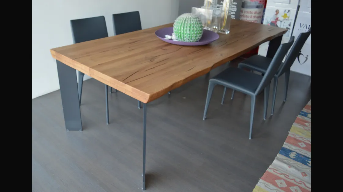 Master table 250x110 Devina Nais