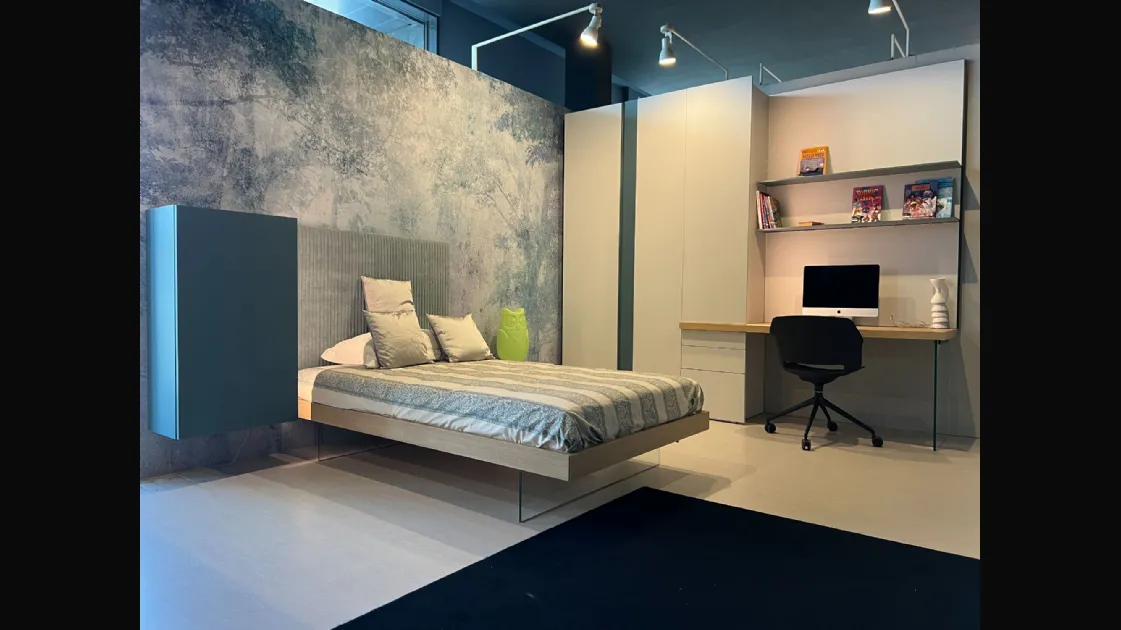 Clever's Teen Bedroom