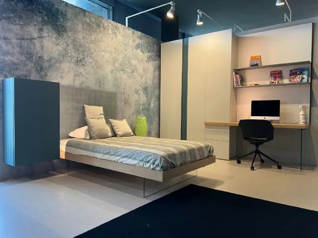 Clever's Teen Bedroom