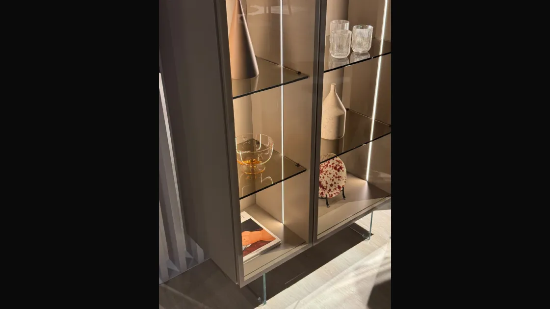 Lago Display Case model 36e8