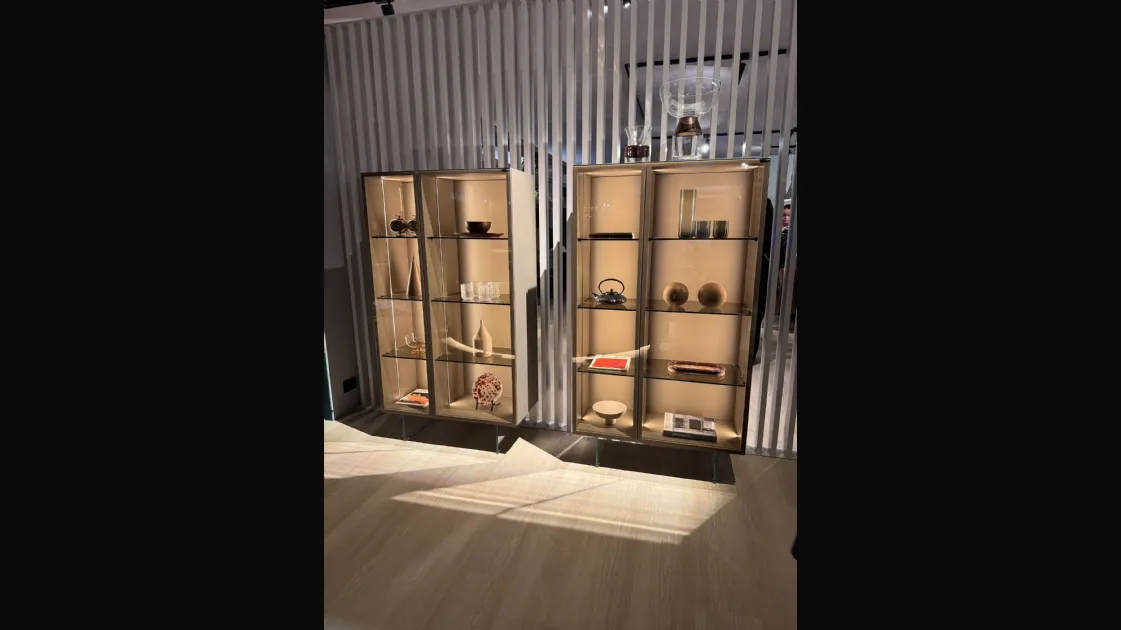 Lago Display Case model 36e8