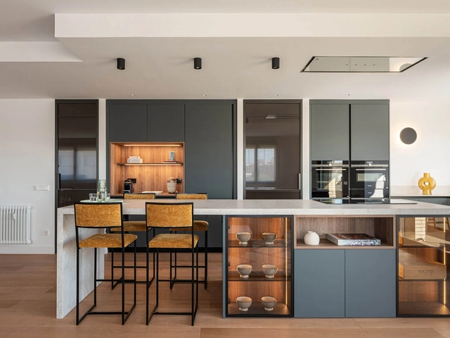 Modern Kitchen with All-Around Island D23 01 in Evosilk Fern Green by Doimo Cucine