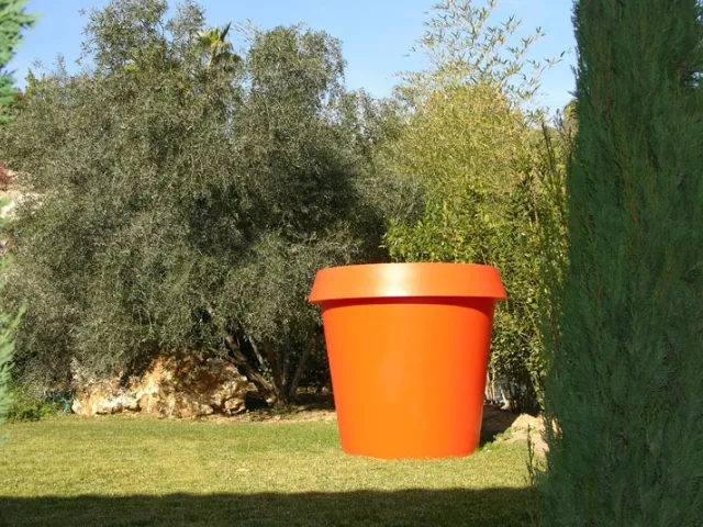 Big Giò Vase by Slide