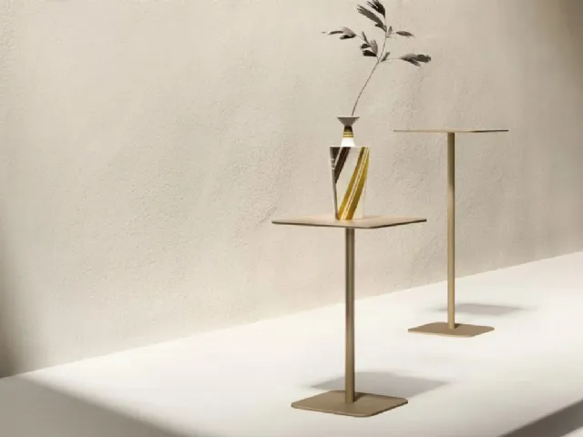 Coffee table Mattia in metal by Doimo Salotti