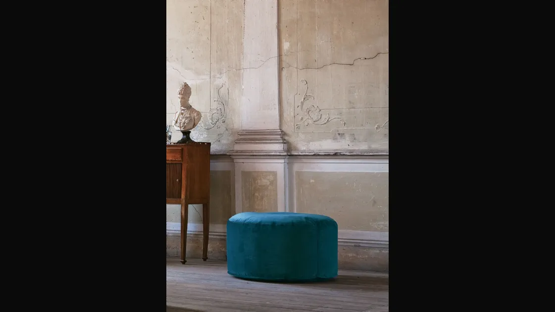 Round Pouf by Twils