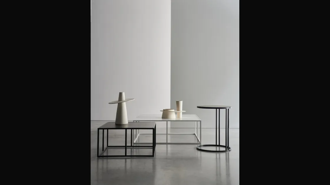 Orion coffee table by Twils