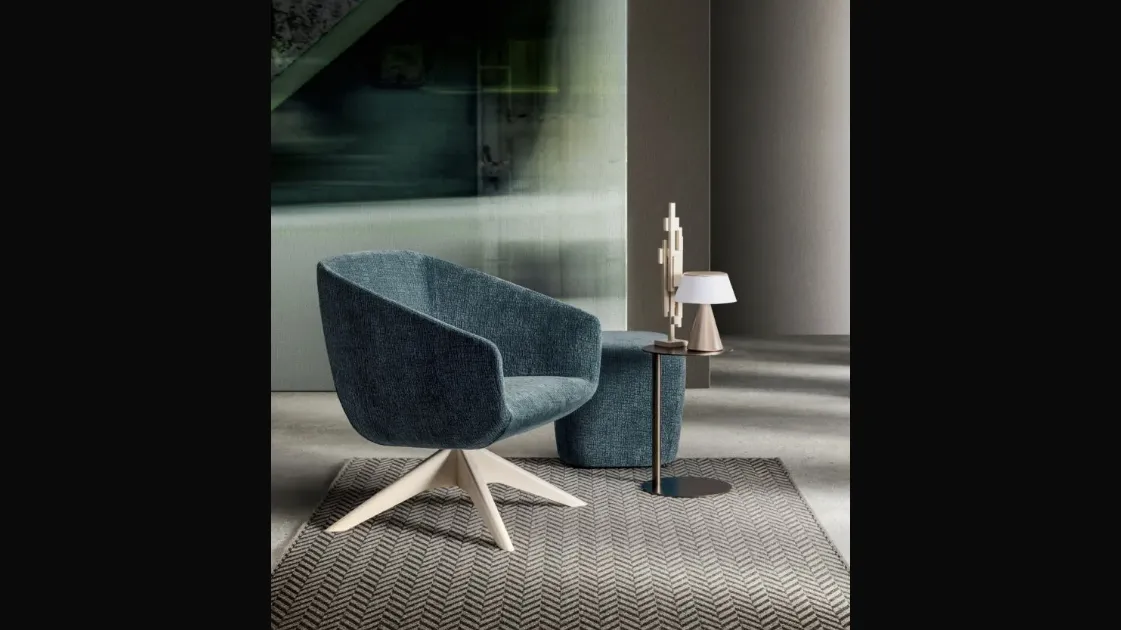 Bea armchair by Samoa