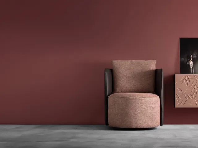 Armchair in fabric and leather Elder by Samoa.