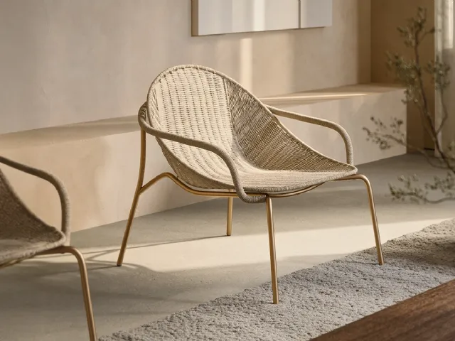 Nuvola Indoor armchair in natural Kraft paper and metal by Pianca.