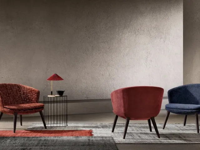 Olly armchair by Samoa.