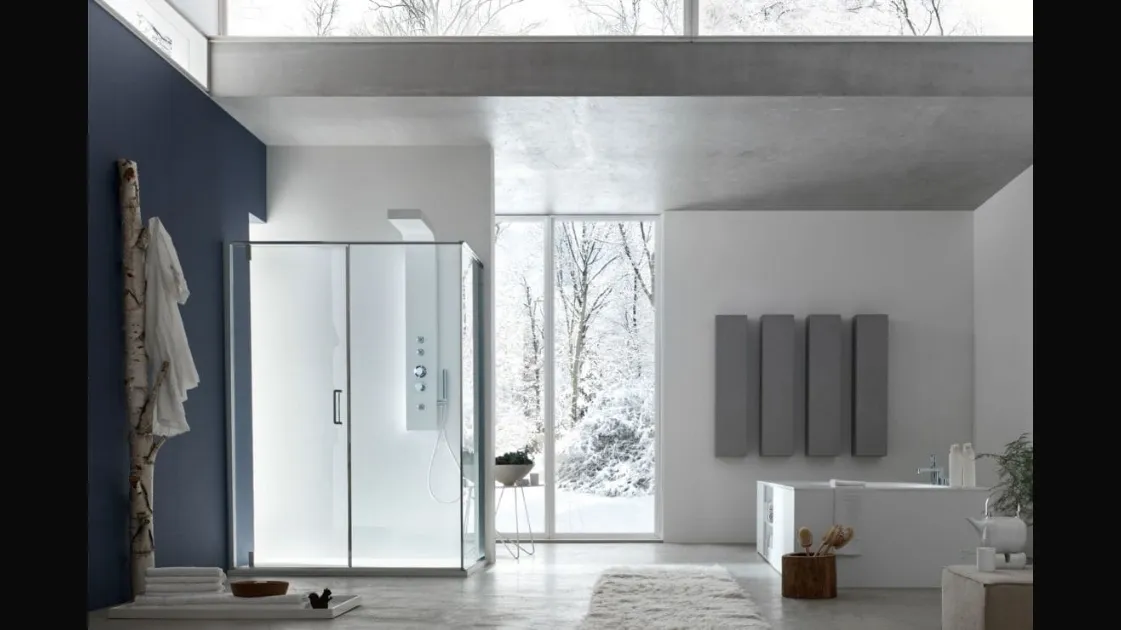 S6 Pivot shower enclosure with Arcom crossbar.