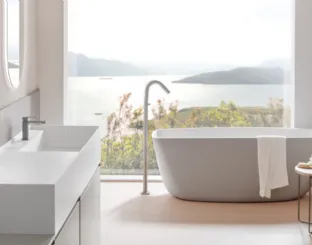 Victoria Freestanding Bathtub by Arcom