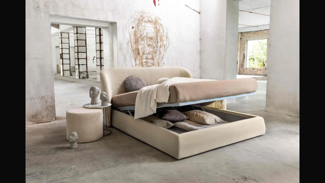 Dior bed with Veneran storage box.
