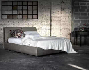 Bed with Gipsy headboard by Veneran