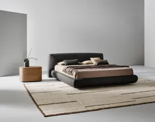Read in Holden leather by Bonaldo

(Note: This