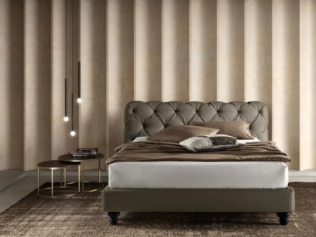 Padded bed in eco-leather with quilted headboard King by Bside