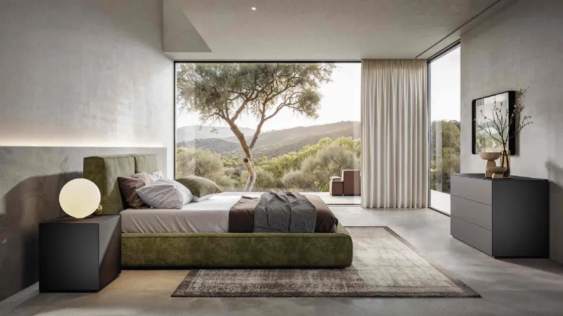 Upholstered fabric bed Matis by Veneran.