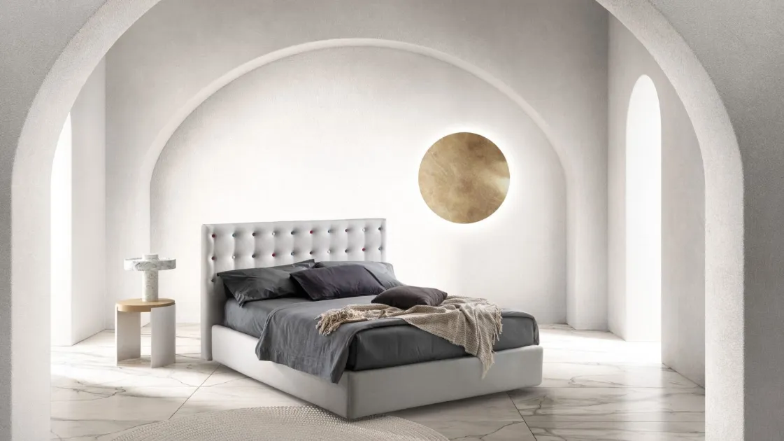Fabric bed with quilted headboard Point by Bside.