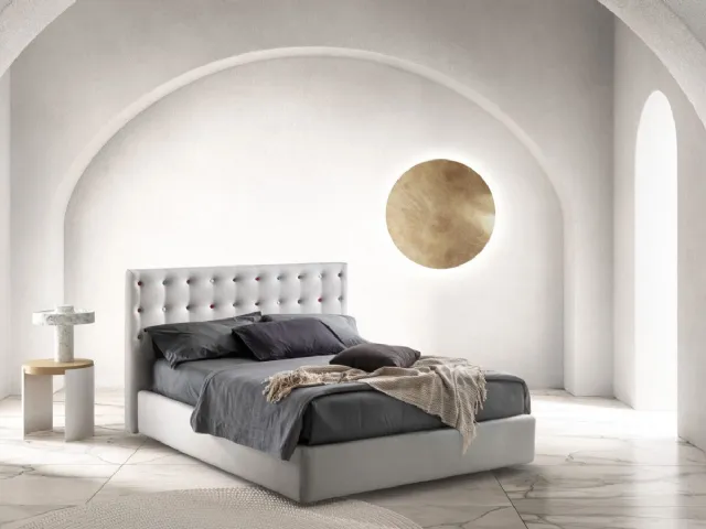 Fabric bed with quilted headboard Point by Bside.