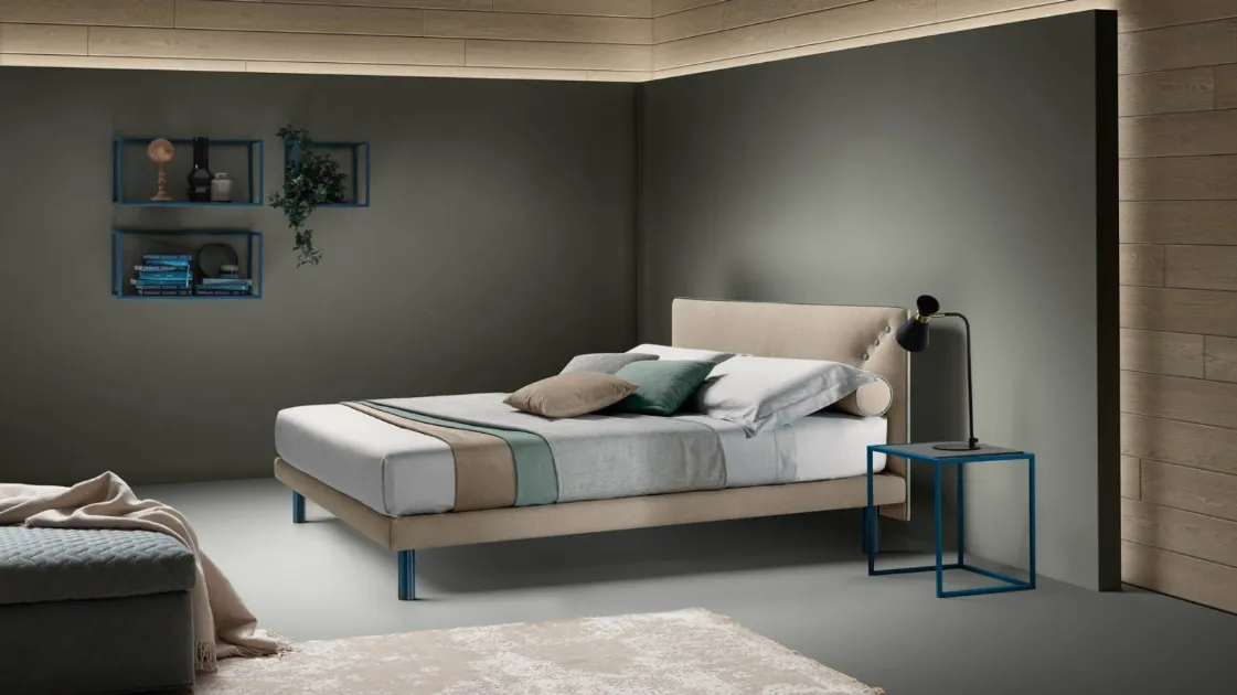 Modern upholstered fabric bed 