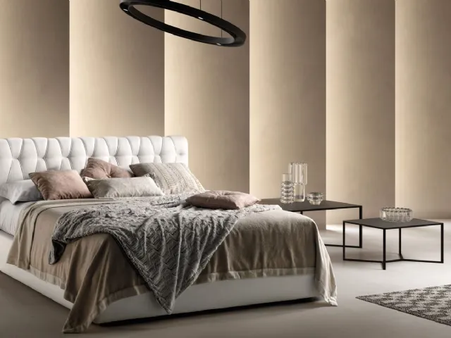 Leatherette bed with quilted headboard Unique by Bside