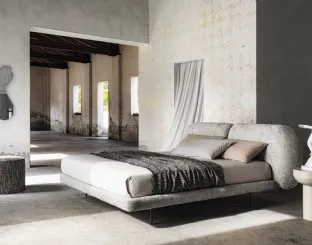 Veneran's Vogue padded bed