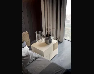 Alvin bedside table made of Veneran wood