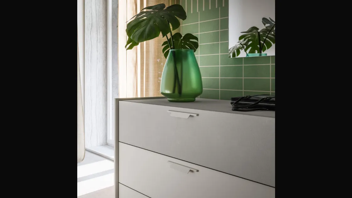 Patti chest of drawers by