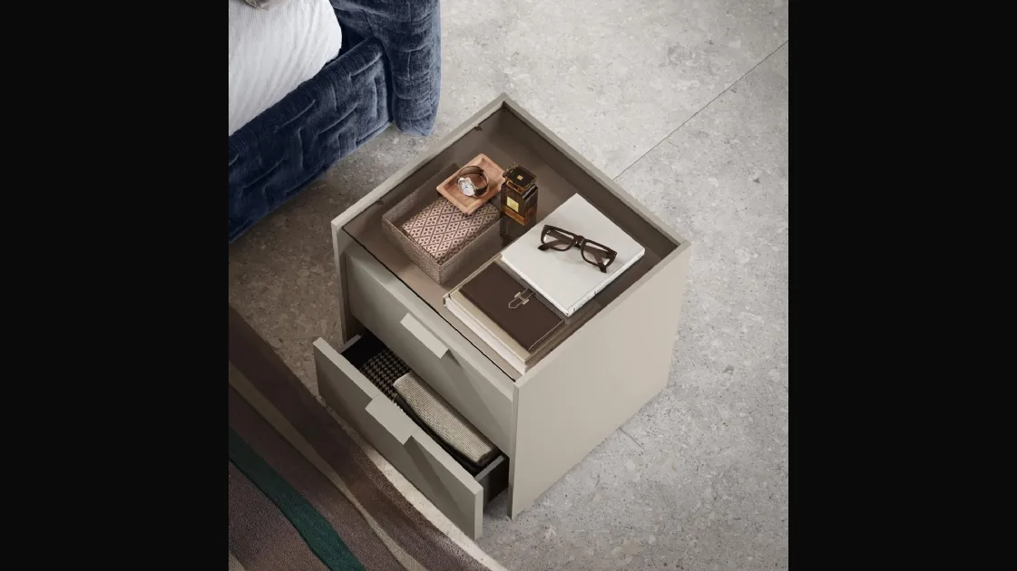 Crystal bedside table by Morassutti